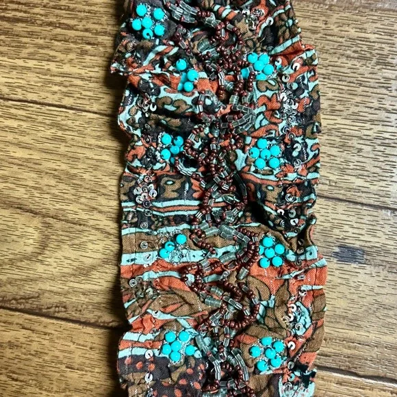 Tri-Costal • Brown/Beige/Blue • Floral • Beaded • Large/X-Large • Stretchy Belt Tri-Costal • Brown/Beige/Blue • Floral • Beaded • Large/X  main image 3